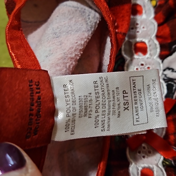 Peanuts Girls Snoopy Woodstock Holiday Winter Snowflakes Red Plaid Nightgown XS - Picture 3 of 9